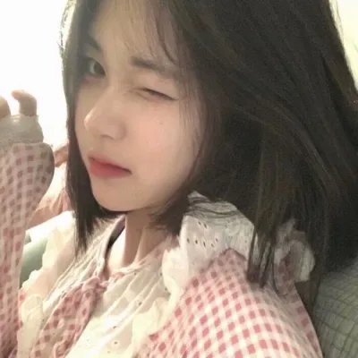 此刻姬情